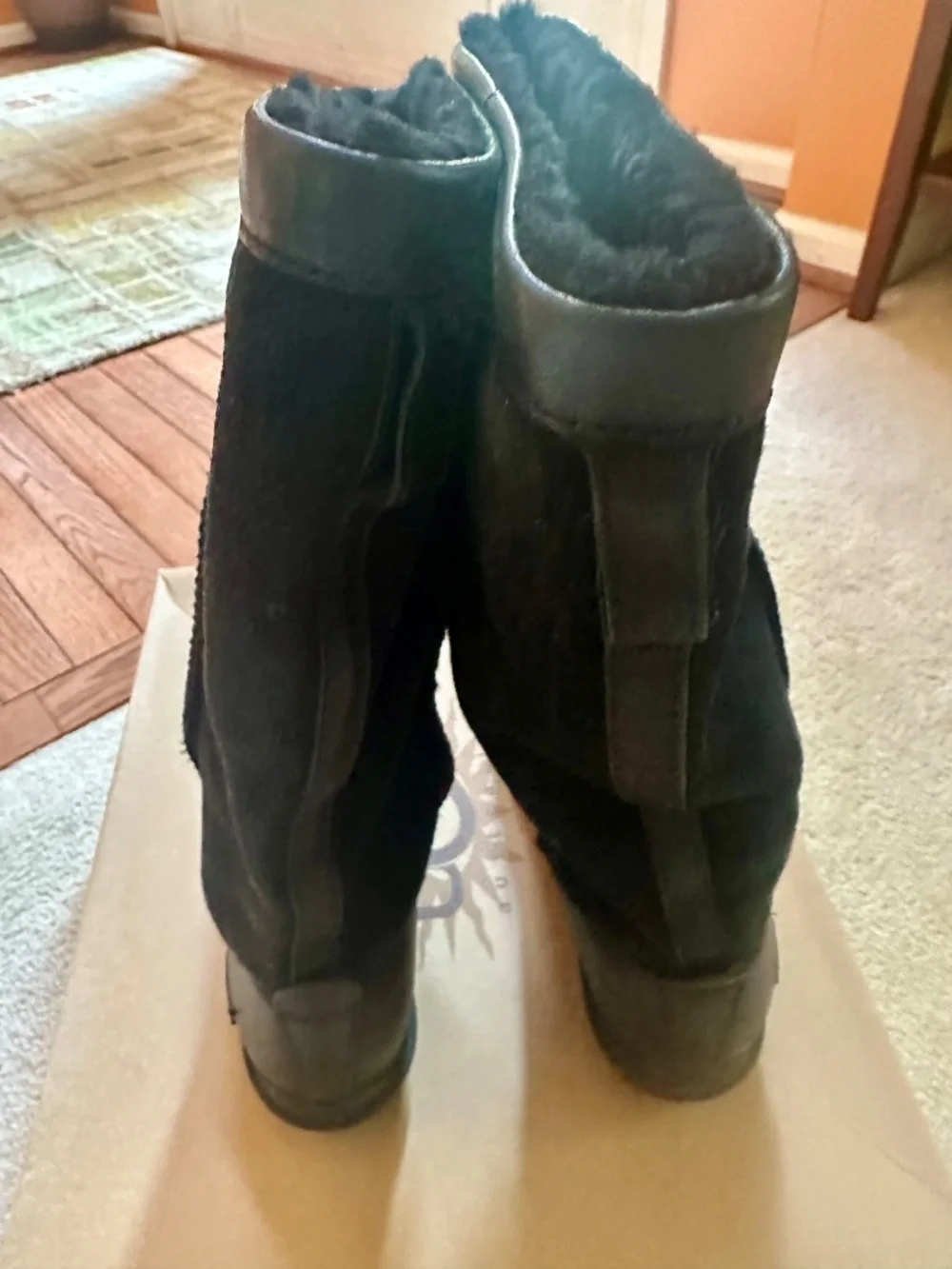 UGG Australia Brookfield Tall 5594 Black Shearling Boots – Women’s 7